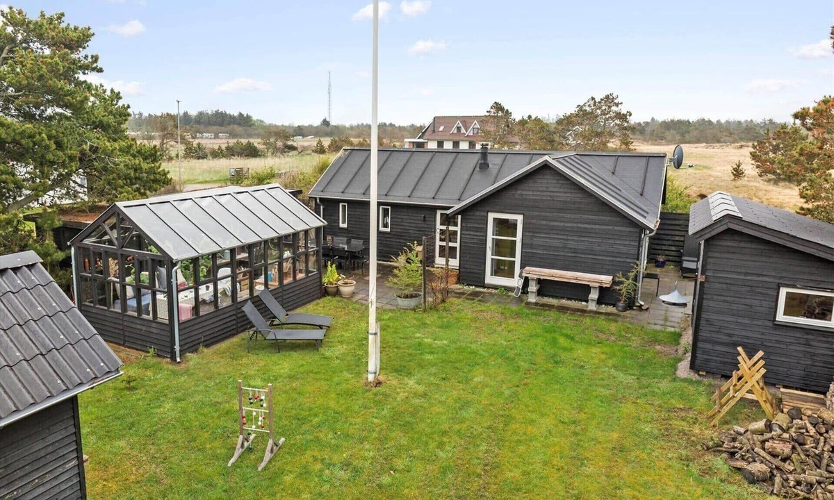 Stenbjerg House | 717 Snedsted - Istrupvej 36