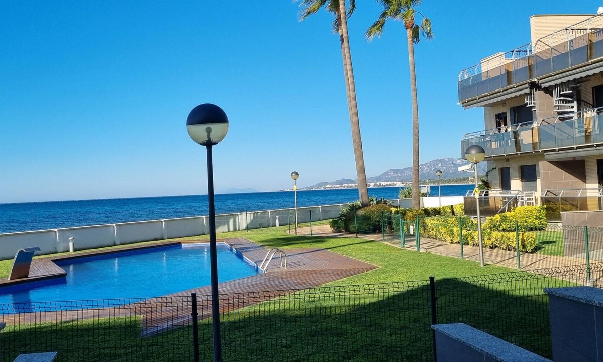 Mont-roig Bahia Apartment | 7411 Planta Baja Montroig A/C, Terraza y Piscina