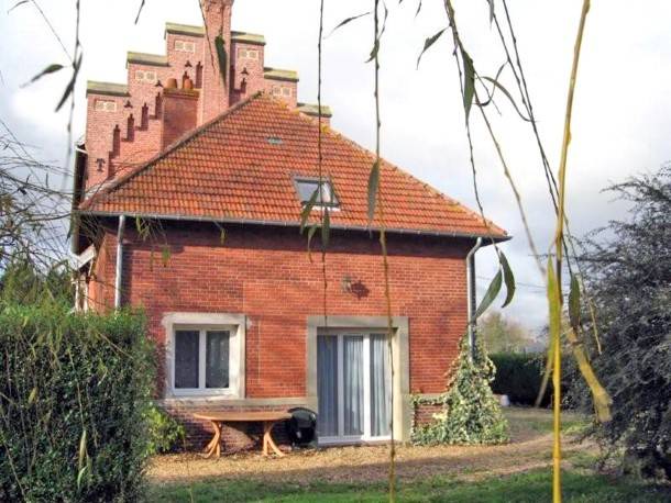 Pissy-Poville House | 75 m² House ∙ 3 bedrooms ∙ 5 guests