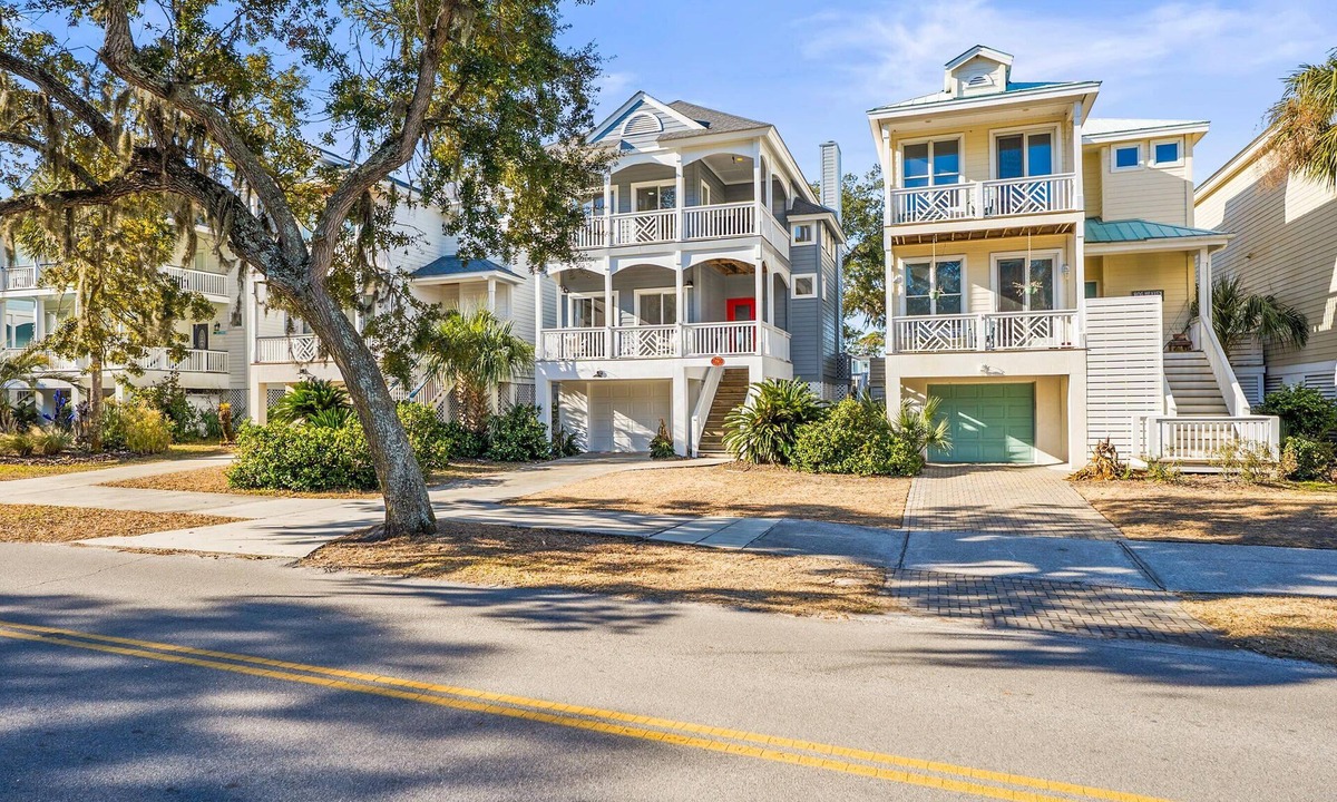 Bonito Boathouses House | 756 Bonito Road