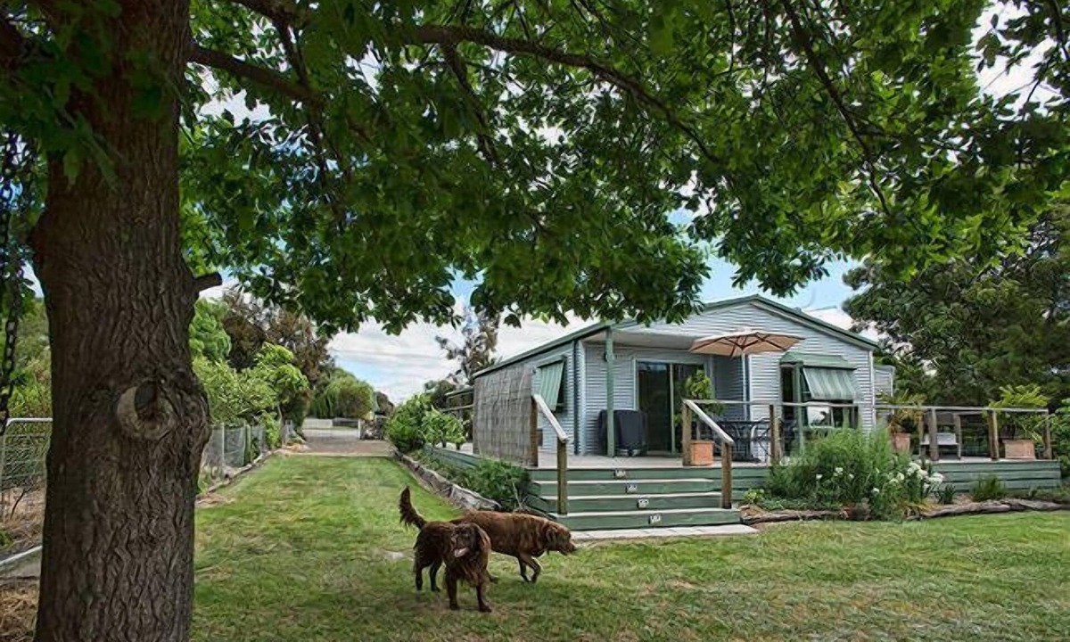 Birregurra Cottage | "76MAIN" - Birregurra