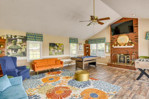 Bunnlevel House | 78-Acre Retreat Near Campbell U: Fish, Play, Relax