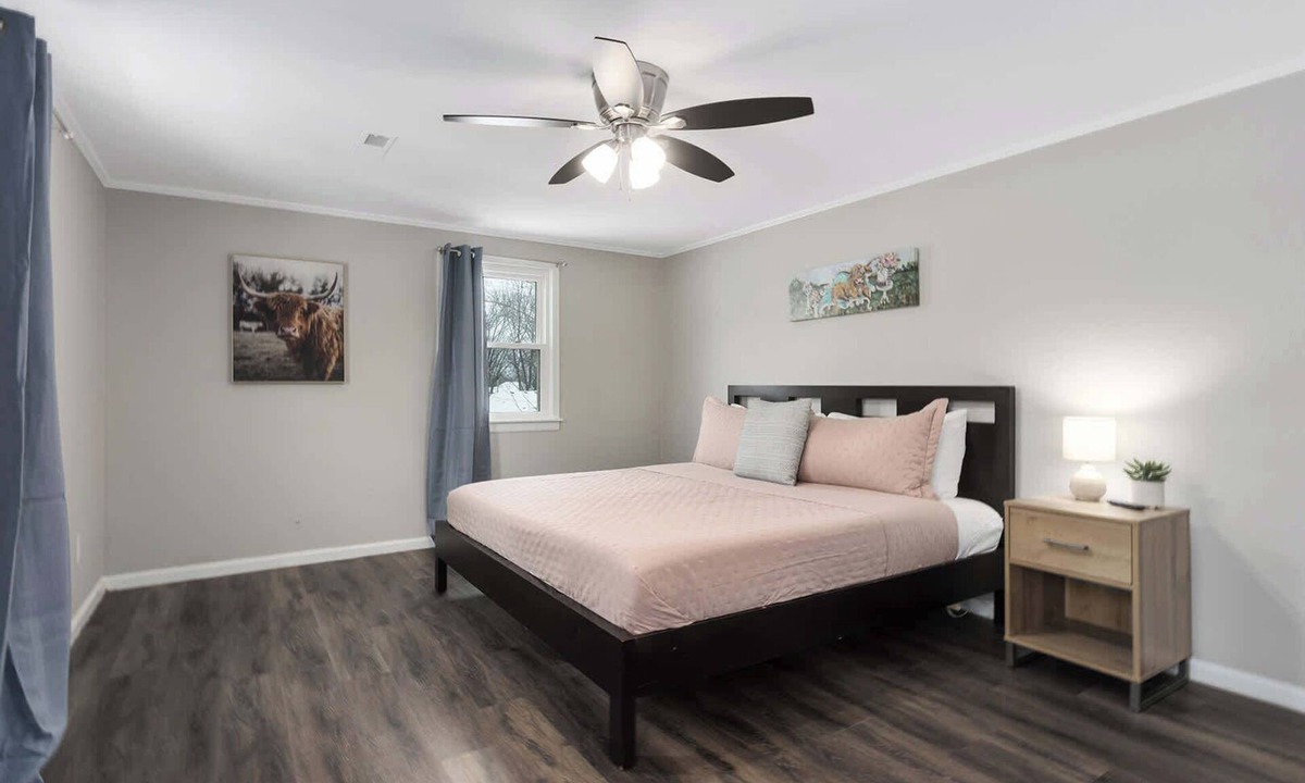 Liberty House | 7BR 4Bath|Perfect for Groups|ALL KING BEDS