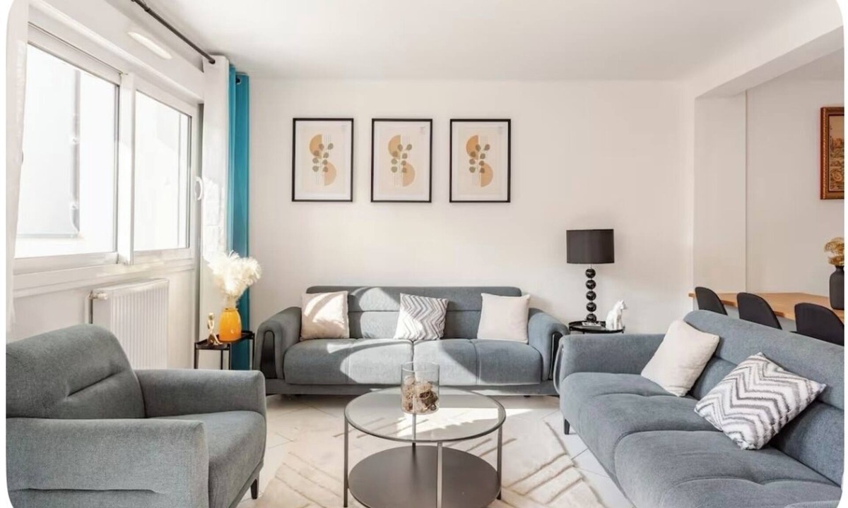 Villiers-le-Bel House | 8-bedroom house