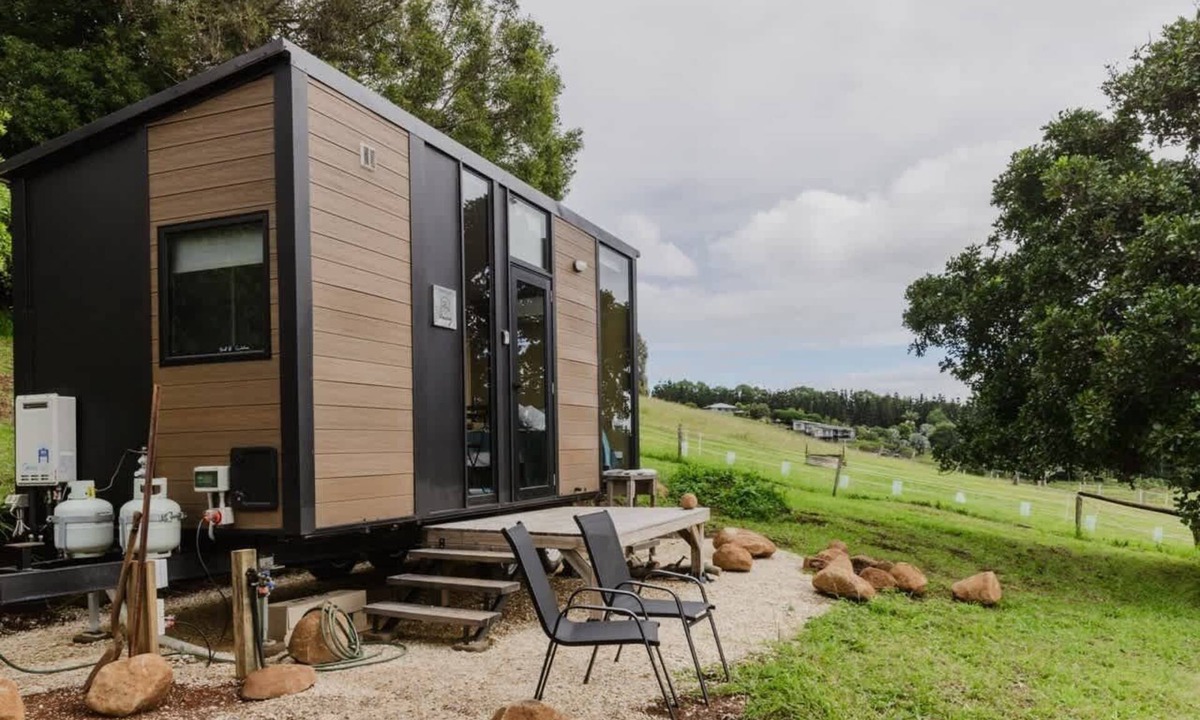 Cumbalum House | 8 Farm Macadamia Plantation 2 by Tiny Away