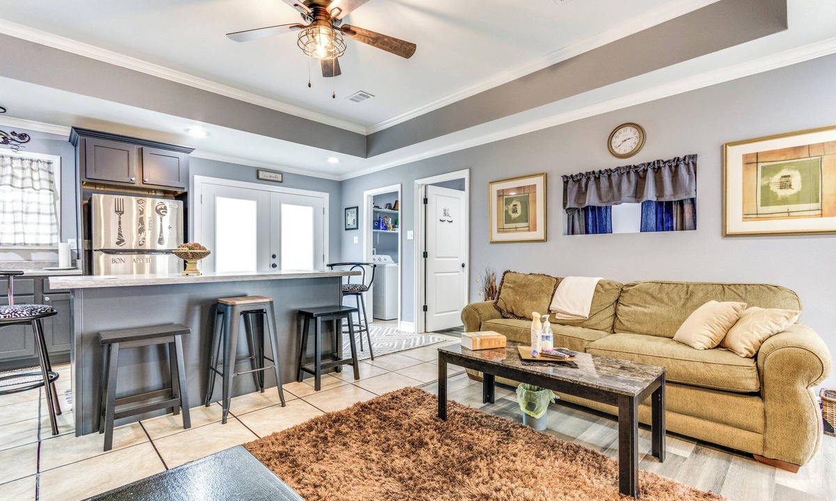 Little Rock House | 8 Mi to Dwtn Little Rock - Home w/Fenced Yard!