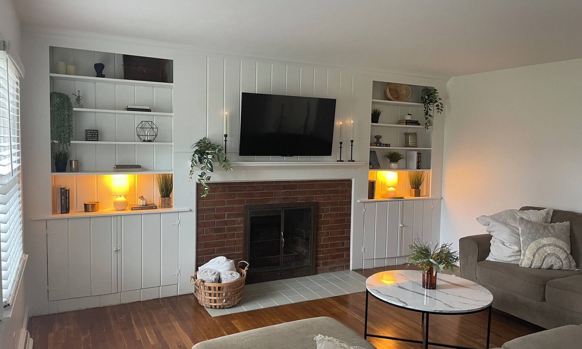 Connersville House | 8 miles from Brookville Lake.