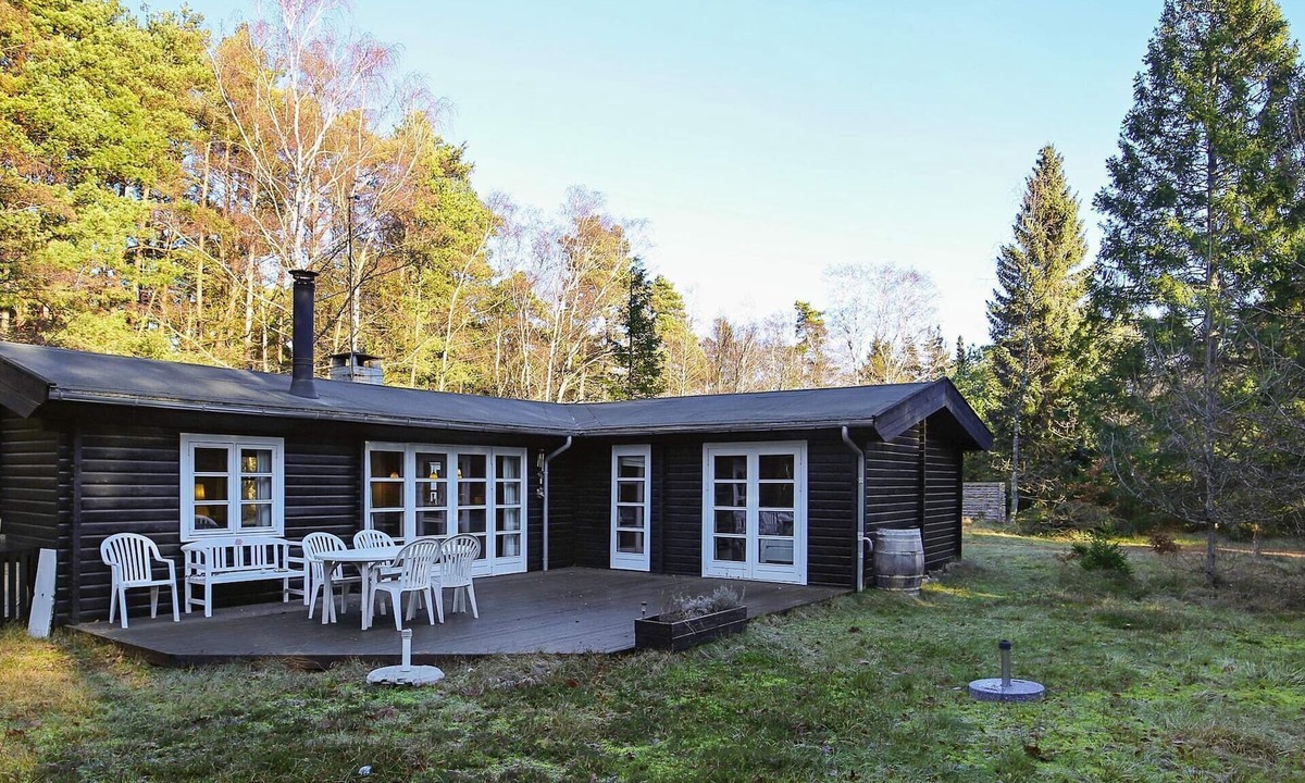 Asserbo House | 8 person holiday home in Frederiksværk