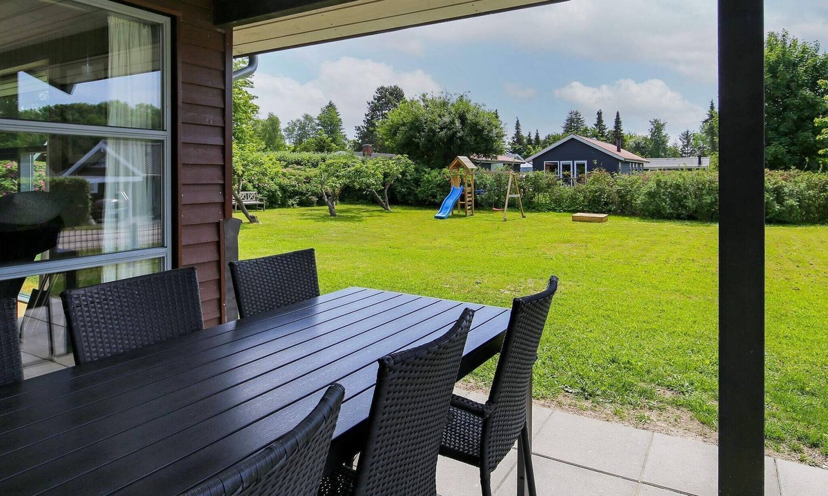 Kongsnæs House | 8 person holiday home in Stubbekøbing