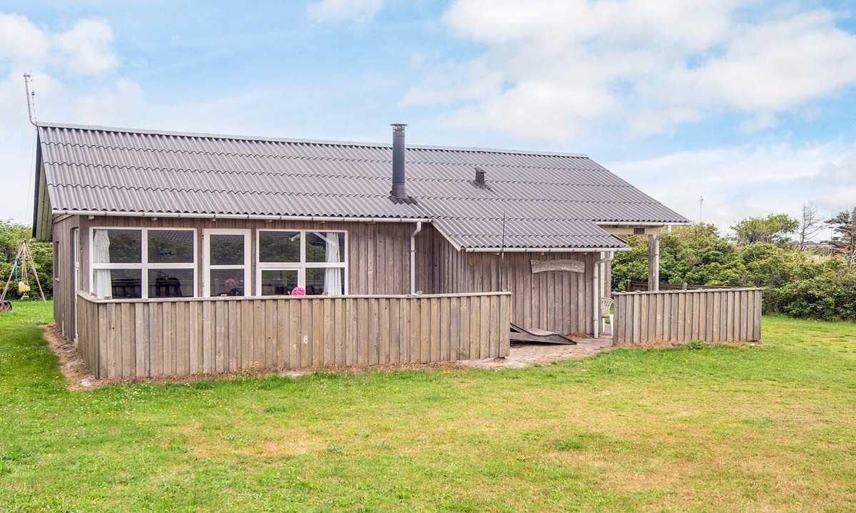 Sondervig House | 8 person holiday home in Ringkøbing