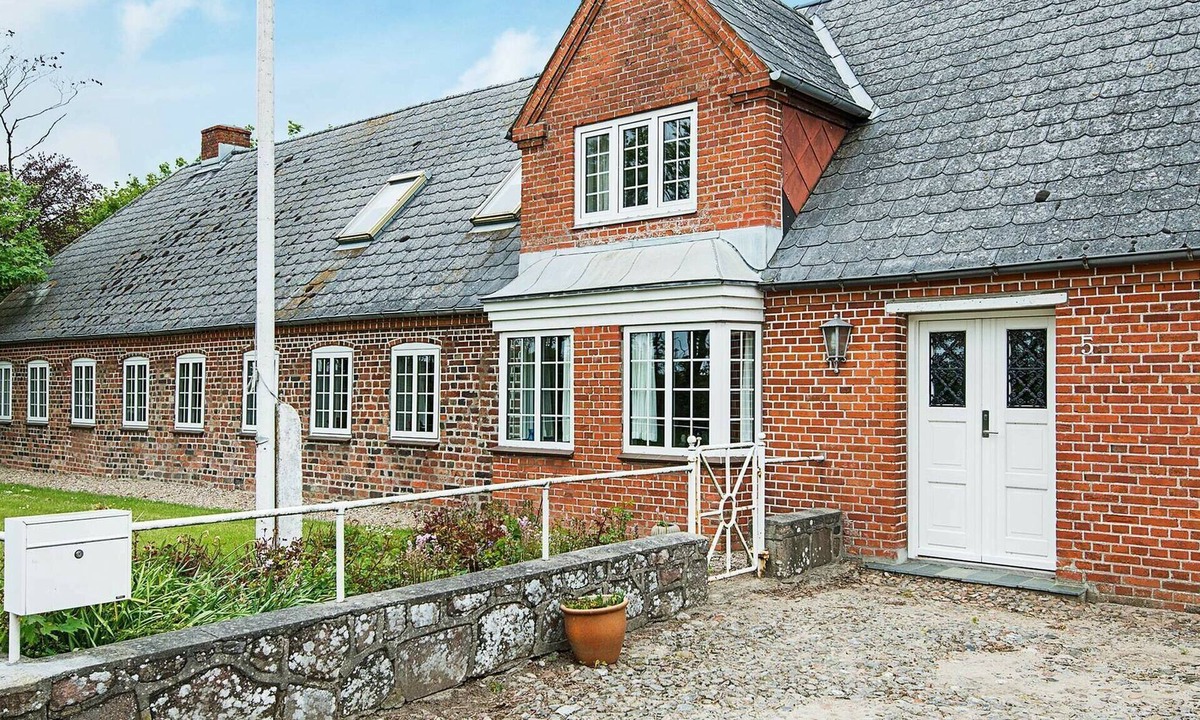Ballum House | 8 person holiday home in Bredebro