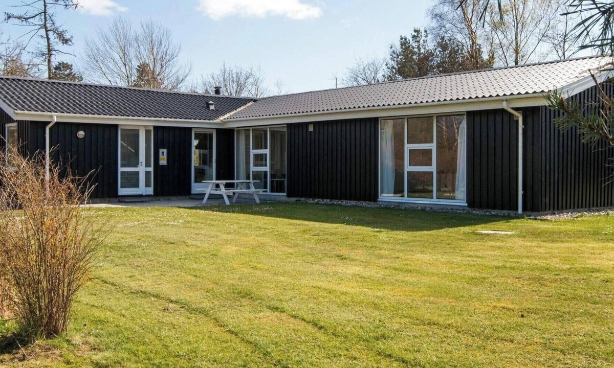 Vibæk Strand House | 8 person holiday home in Ebeltoft-By Traum