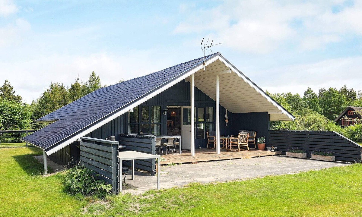 Hojslev House | 8 person holiday home in Højslev-By Traum