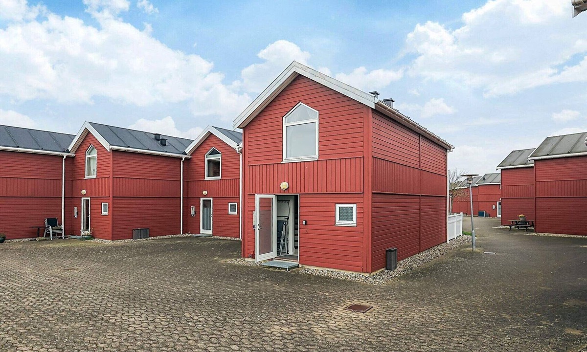 Oster Hurup House | 8 person holiday home in Hadsund