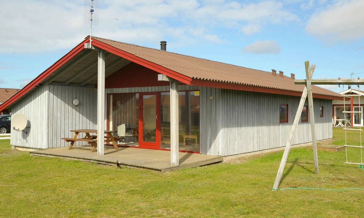 Harboore House | 8 person holiday home in Harboøre