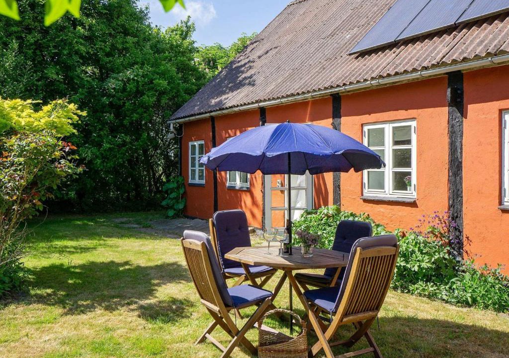 Østermarie House | 8 person holiday home in stermarie