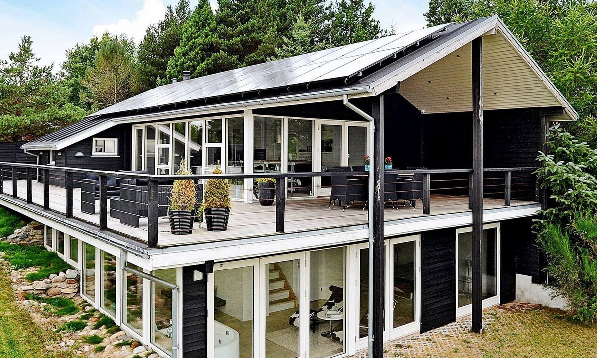 Tranum House | 8 person holiday home in Brovst-By Traum
