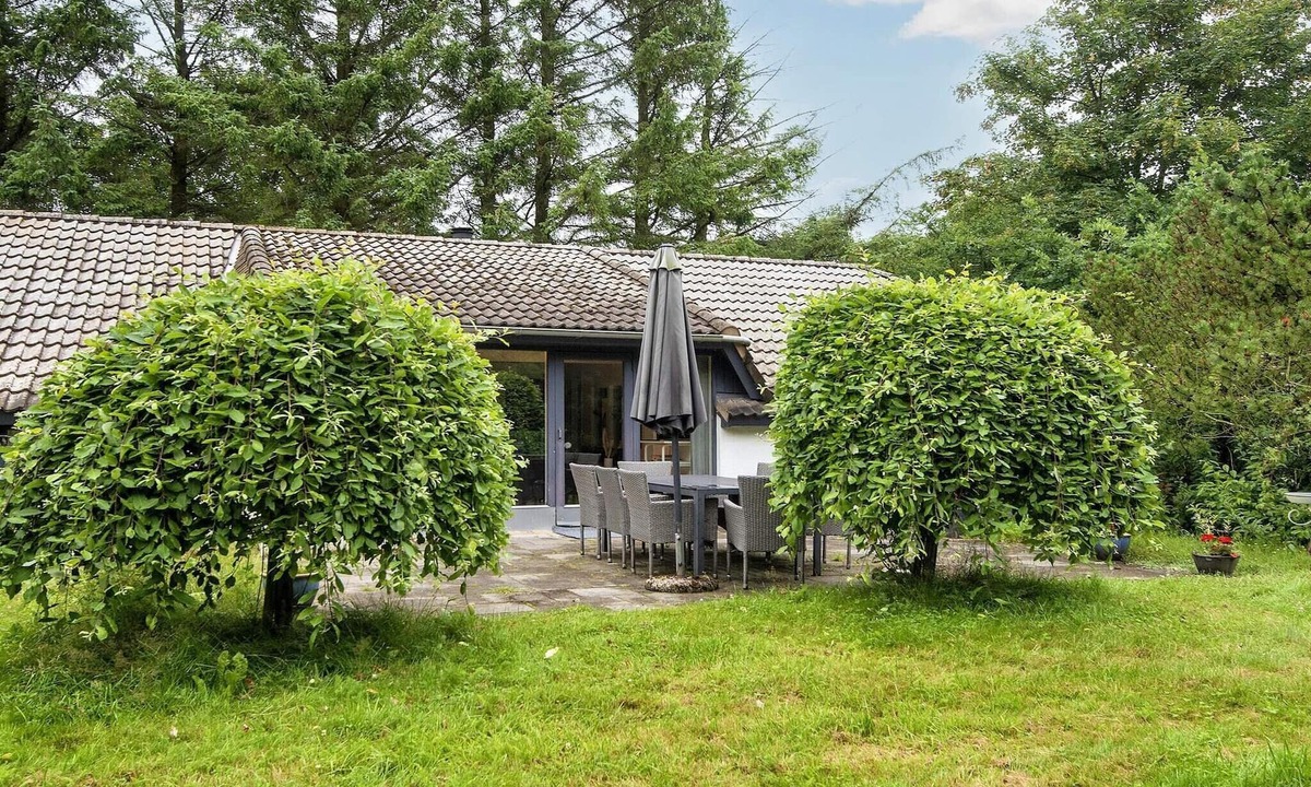 Jegum House | 8 person holiday home in Oksbøl-By Traum