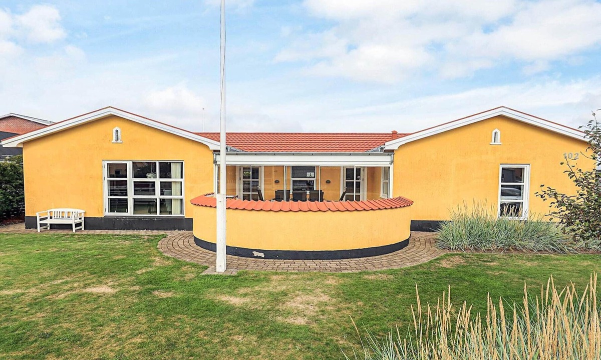 Skagen House | 8 person holiday home in Skagen-By Traum