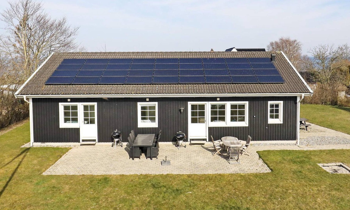 Strøby Egede House | 8 person holiday home in Strøby