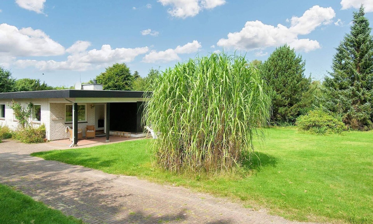 Hoeve Strand House | 8 person holiday home in Asnæs