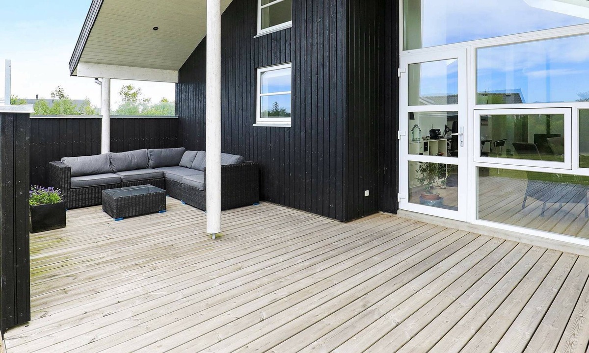 Brovst House | 8 person holiday home in Brovst