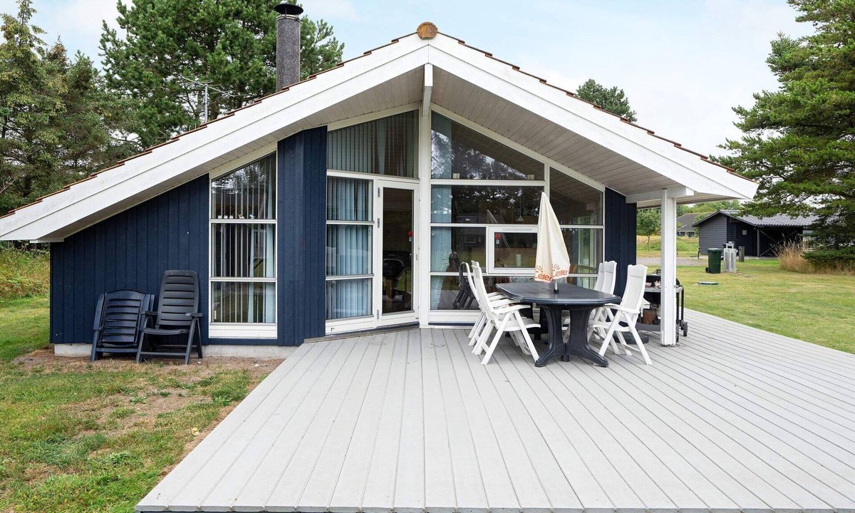 Kramnitse House | 8 person holiday home in Rødby-By Traum