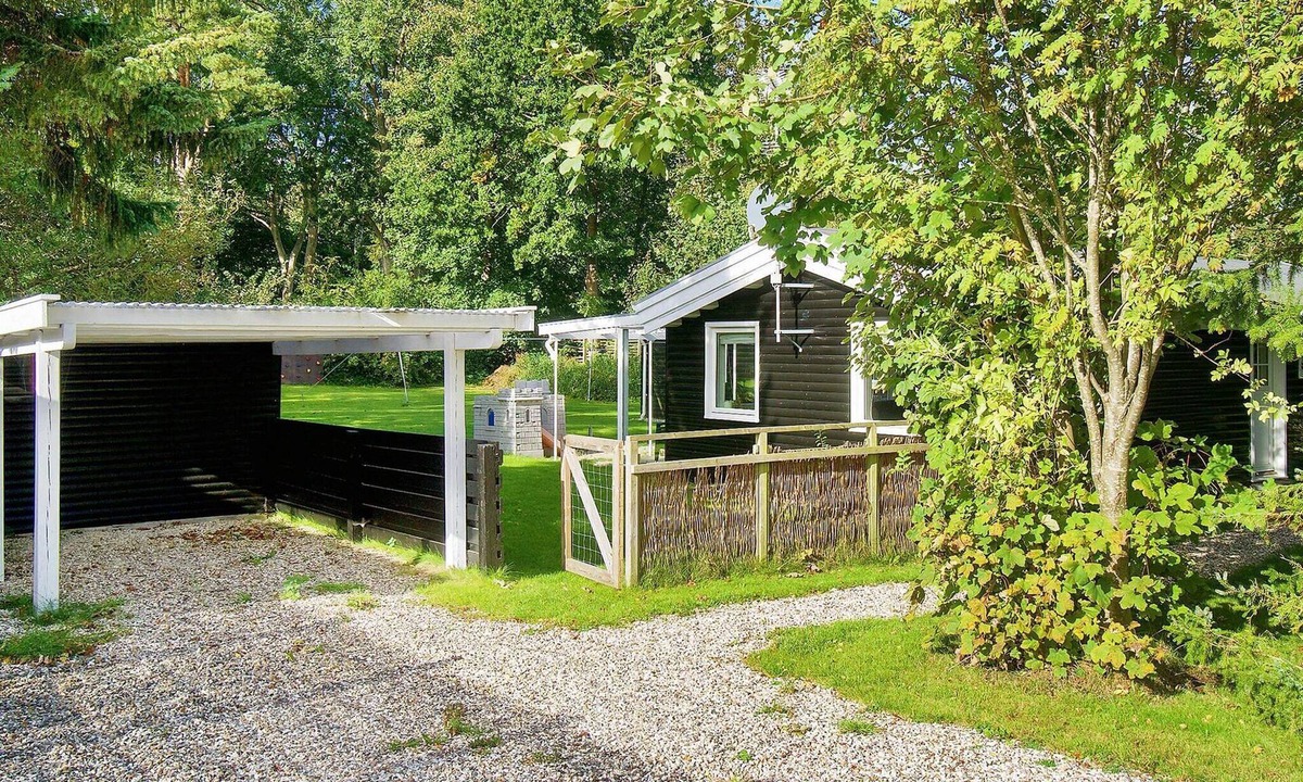 Udsholt House | 8 person holiday home in Vejby