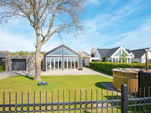 Hou House | 8 person holiday home in Odder-By Traum