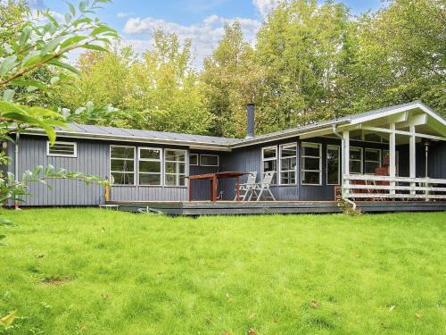 Ronde House | 8 person holiday home in Rønde-By Traum