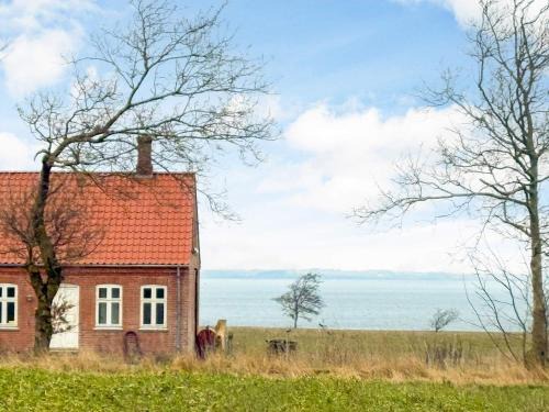 Roslev House | 8 person holiday home in Roslev