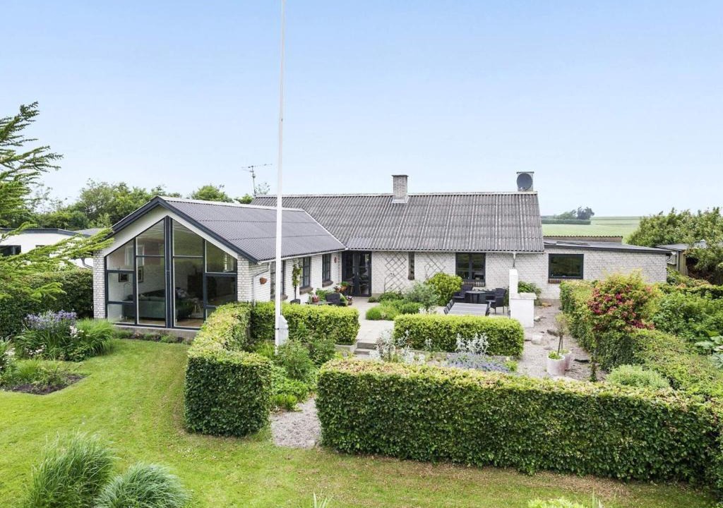 Vesløs House | 8 person holiday home in Vesløs-By Traum