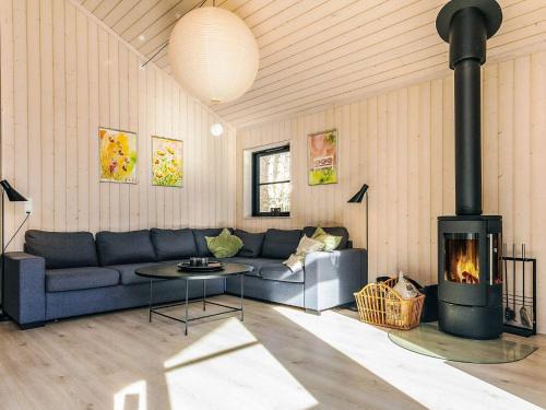 Hoensinge House | 8 person holiday home in Vig