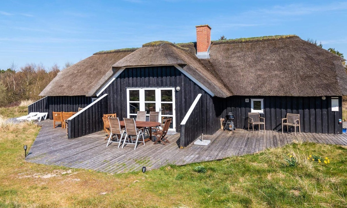 Sønderho House | 8 person holiday home on a holiday park in Fanø