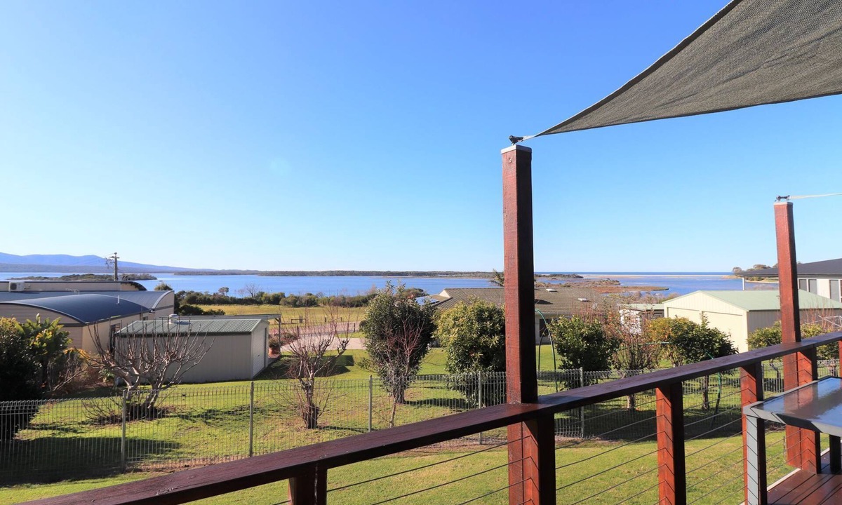 Mallacoota House | 8 Radley Place Mallacoota