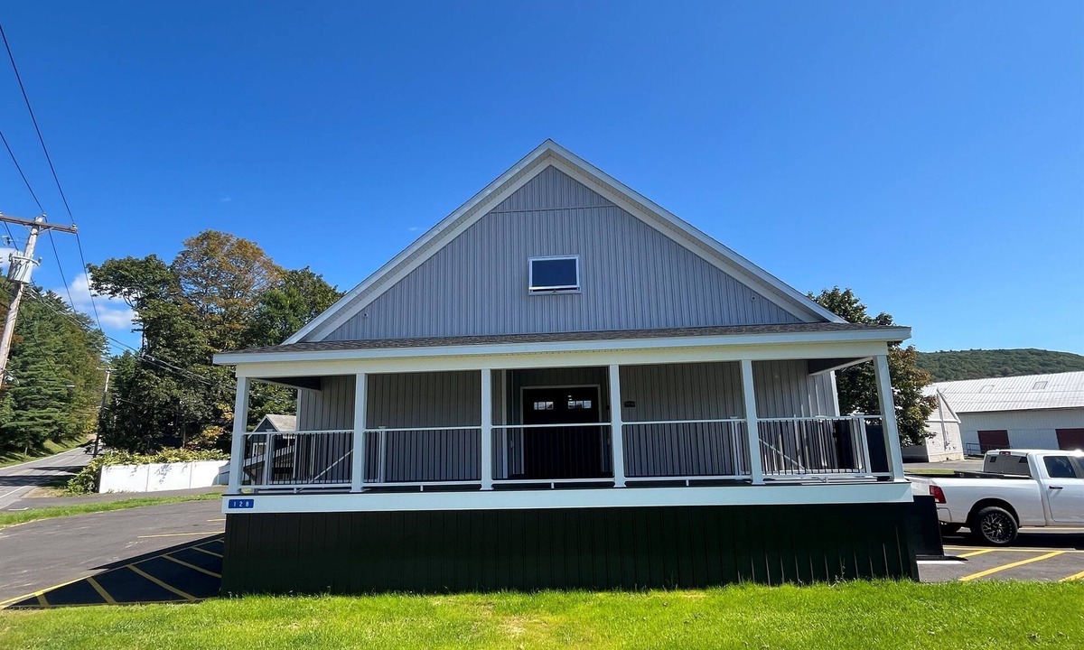 West End Apartment | 8 Studio apartments - booked as one property - Full Reno, under 1 mile to ASV