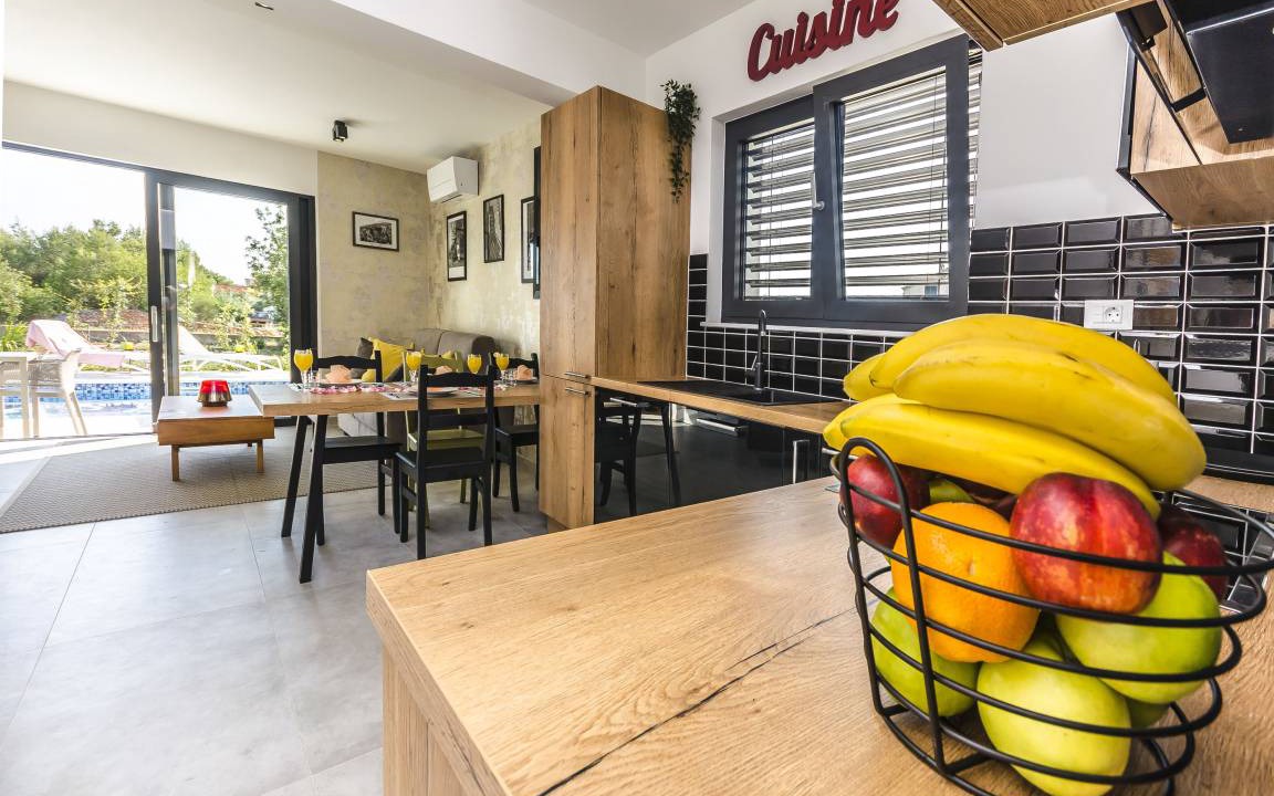 Srima Apartment | 80 m² Apartment ∙ 2 bedrooms ∙ 6 guests