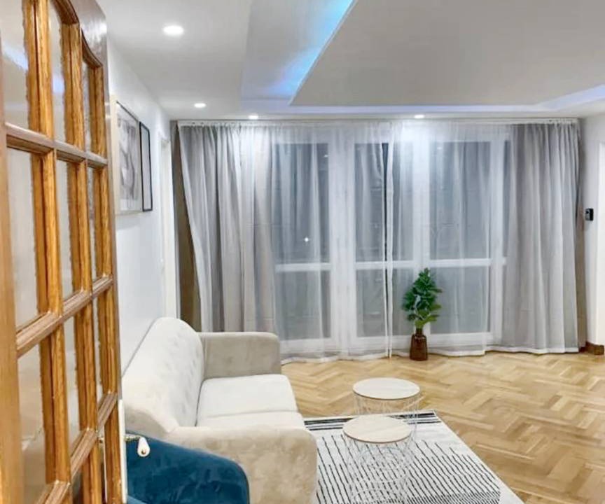 Bobigny Apartment | 80 m² Apartment ∙ 3 bedrooms ∙ 6 guests