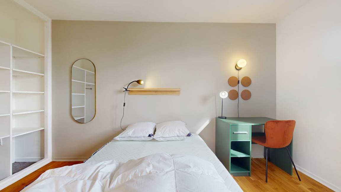 Gennevilliers Resort | 80 m² Private room ∙ 1 bedroom ∙ 2 guests