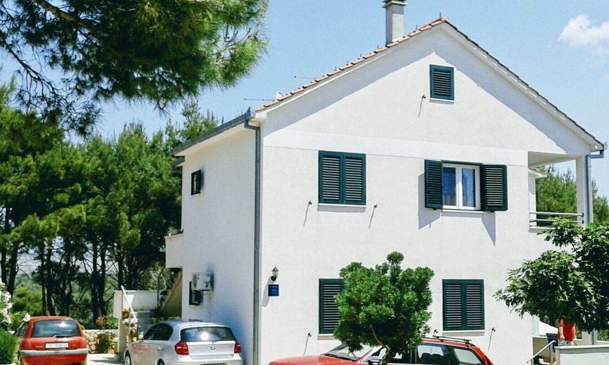 Cove Osibova (Milna) House | 80 Meters From Beautiful Clear Blue Sea, Apartment Marijan
