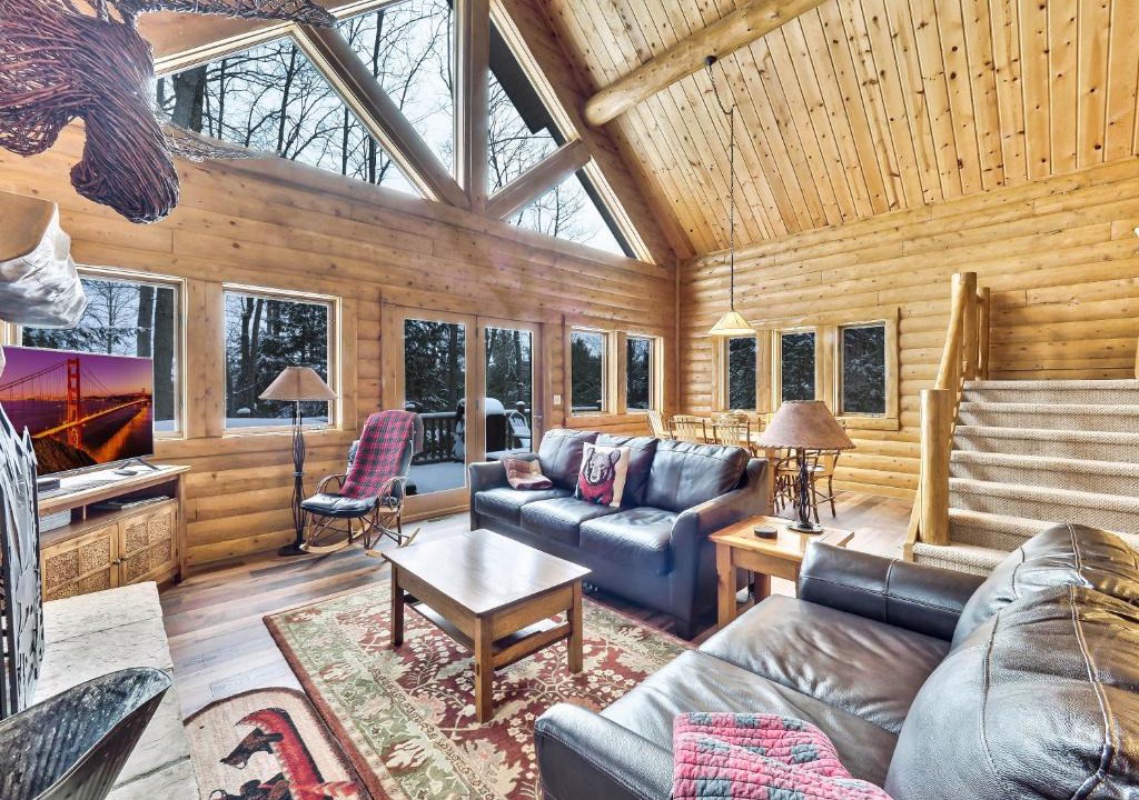 Boyne City House | 801 Mountain Cabin