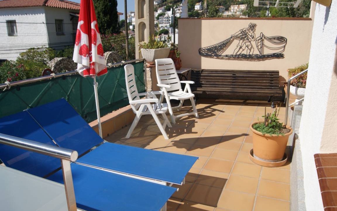 Almadraba-Canyelles Apartment | 82 m² Apartment ∙ 3 bedrooms ∙ 6 guests