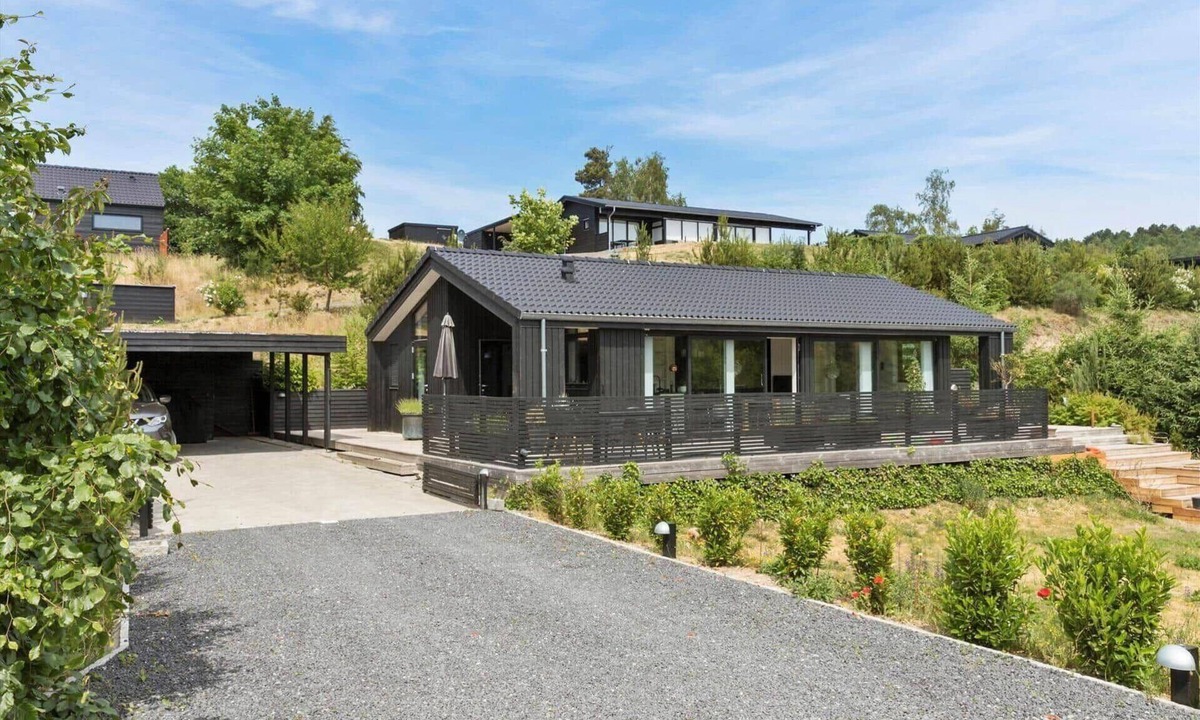 Femmøller House | 8411 Ebeltoft - Fyrbakken 13