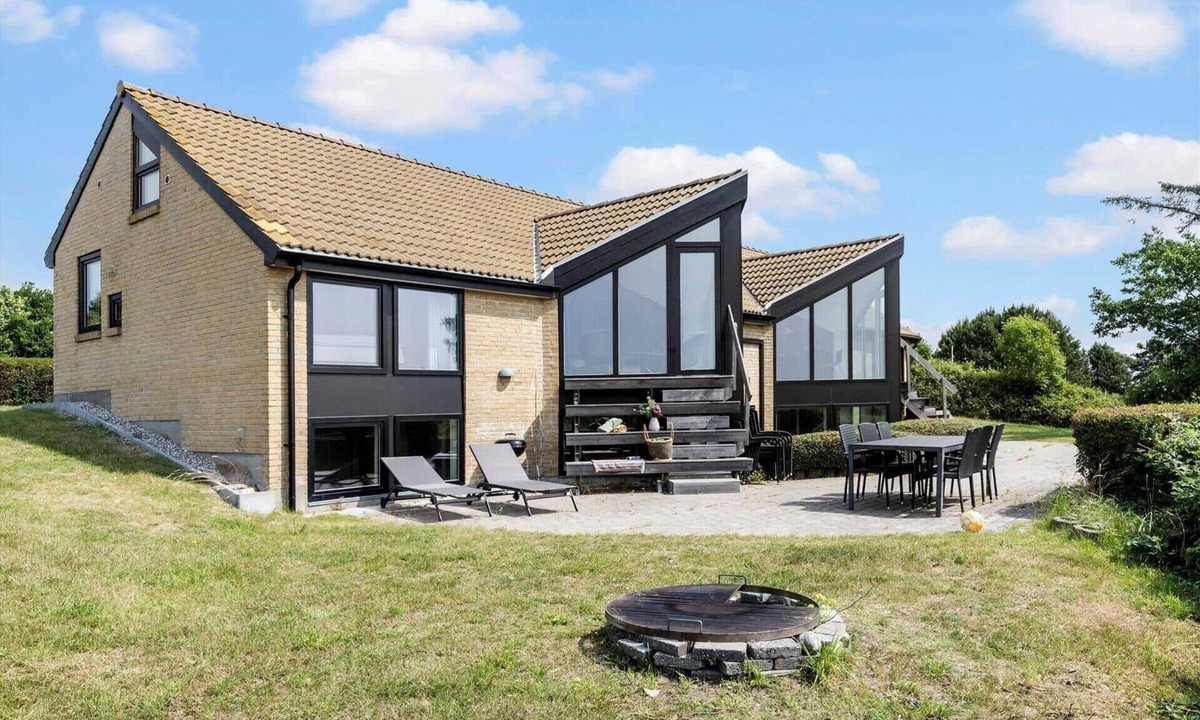 Øer Strand House | 84240 8400 - Øer Højden 6