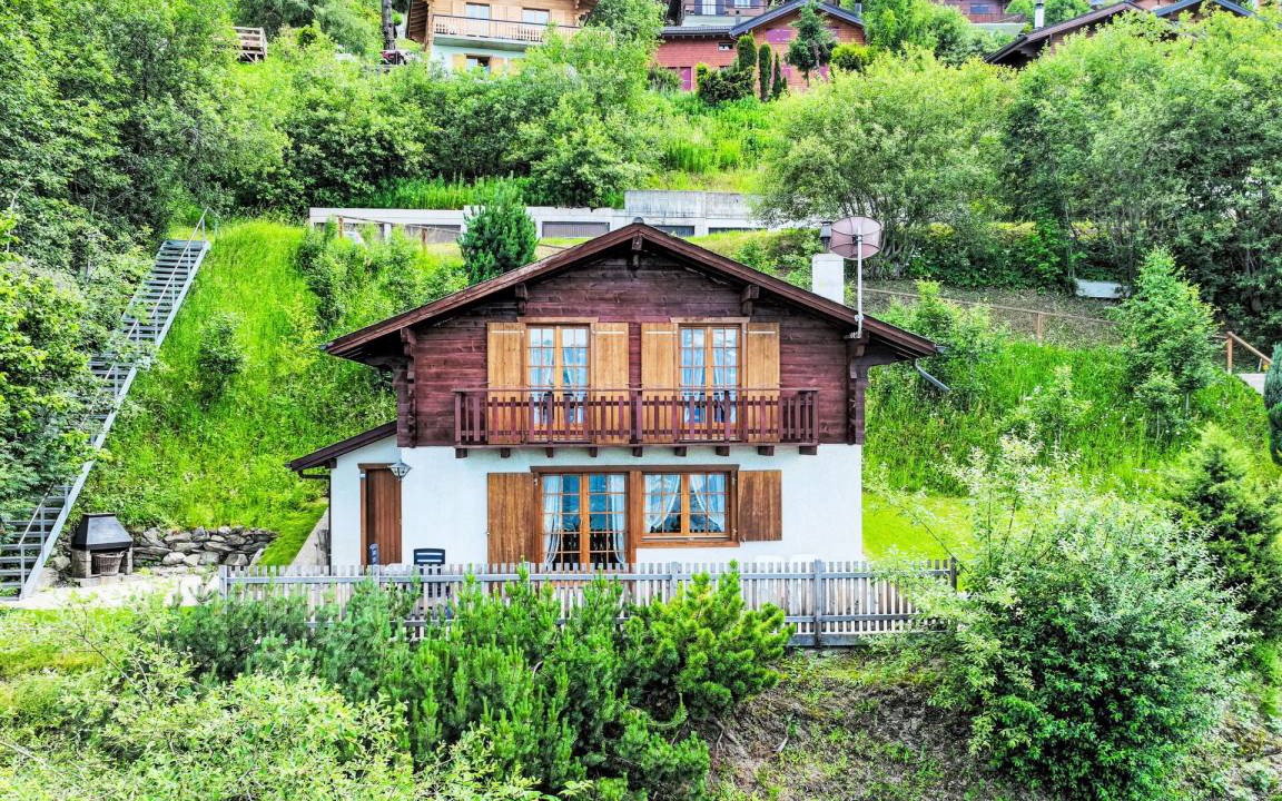 Saint-Pierre-de-Clages Other | 85 m² Accommodation ∙ 3 bedrooms ∙ 6 guests
