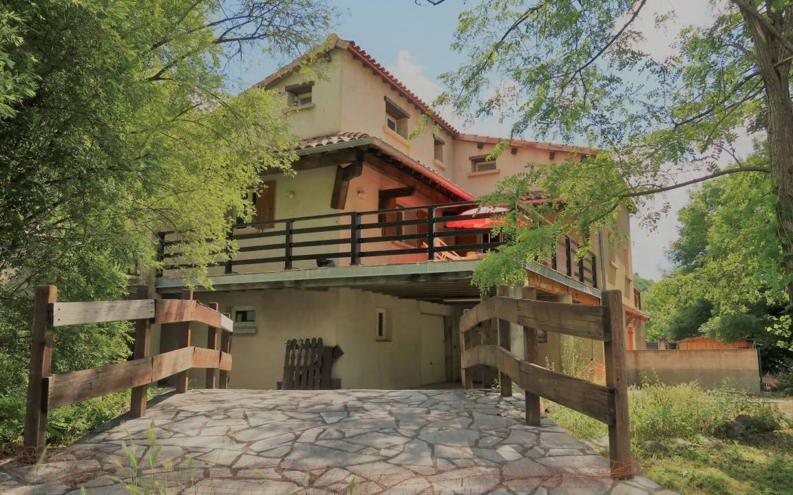 Valgorge House | 85 m² Apartment ∙ 3 bedrooms ∙ 6 guests