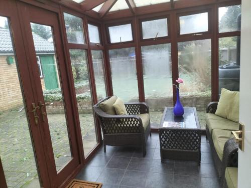 Aylesbury Apartment | 89 Weedon Road