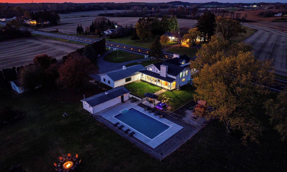 Town of Aurelius House | 8BR Family Oasis w/Pool, Hot Tub, Firepit, and Playground!