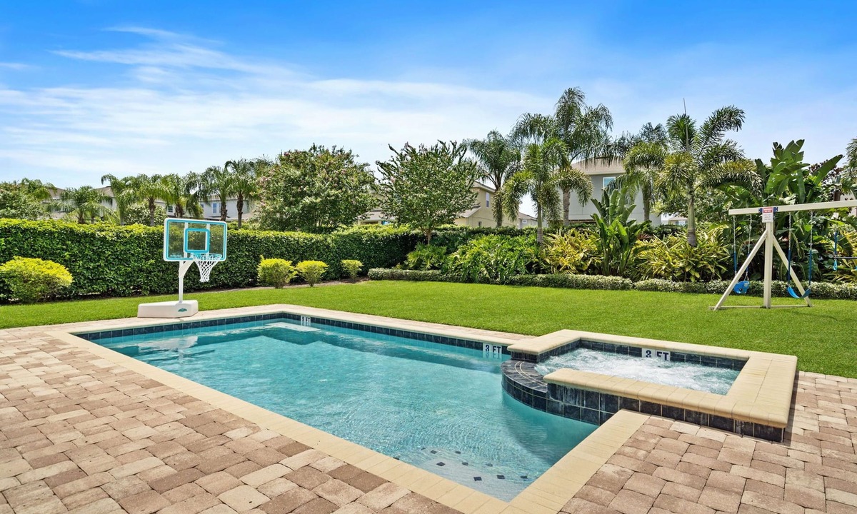 Bay Lake House | 8BR Lovely Villa Swing Set Pool Near Disney
