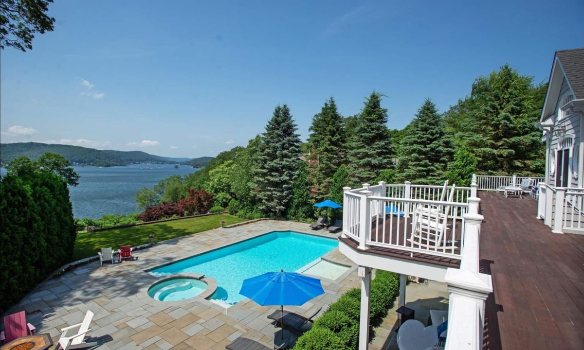 Danbury House | 9,000 Sq Ft Candlewood Lakefront Luxury - Pool, Dock, Professionally Designed